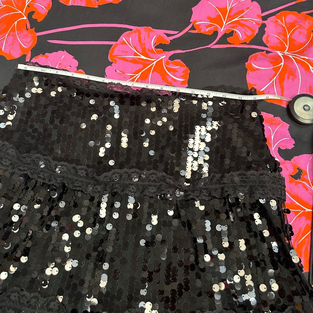 Valentino Black Sequin Skirt - Picture 9 of 10